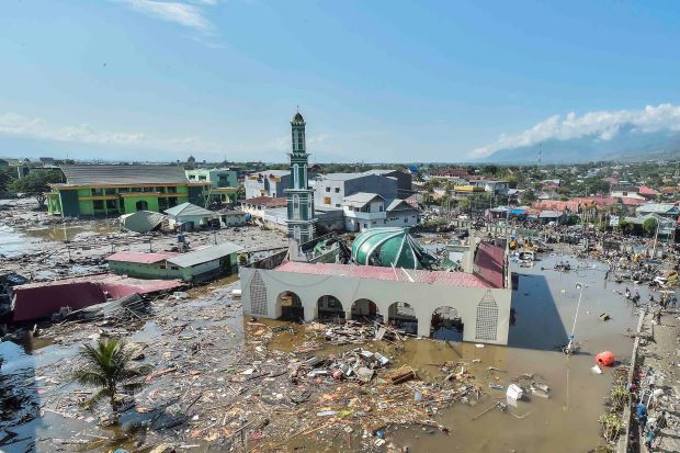 tsunami and earthquake in palu and donggala indonesia