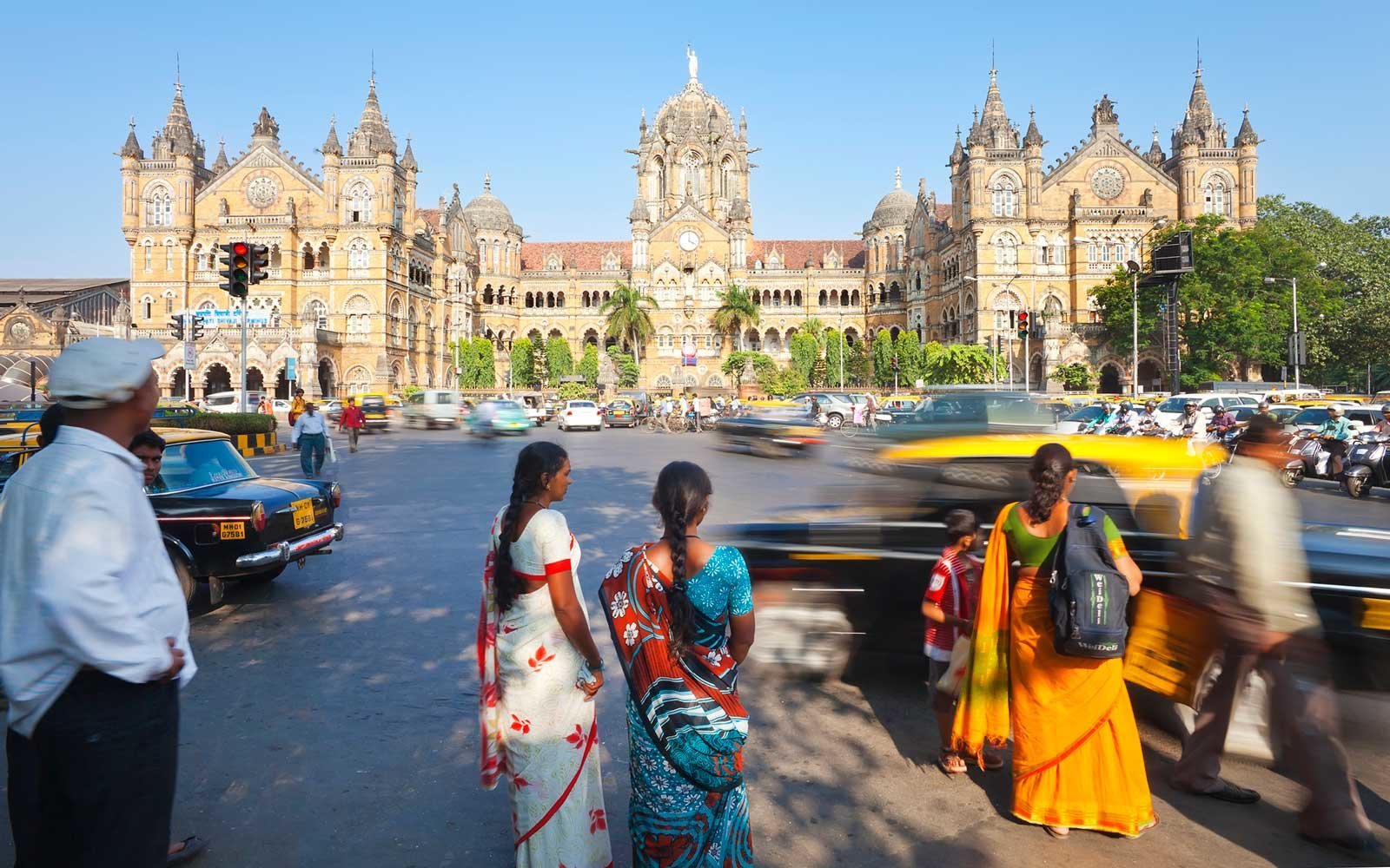 feminist city guide mumbai india women traveler